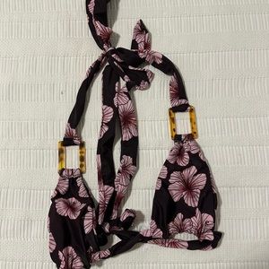 Benoa Miami Top in Outrigger